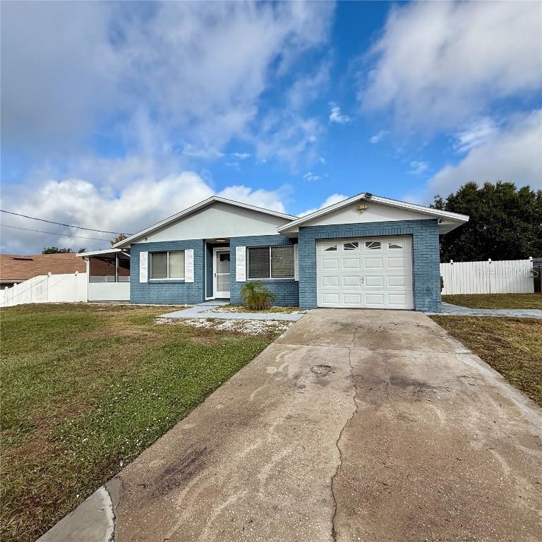 1594 Monica St., Deltona, FL 32725