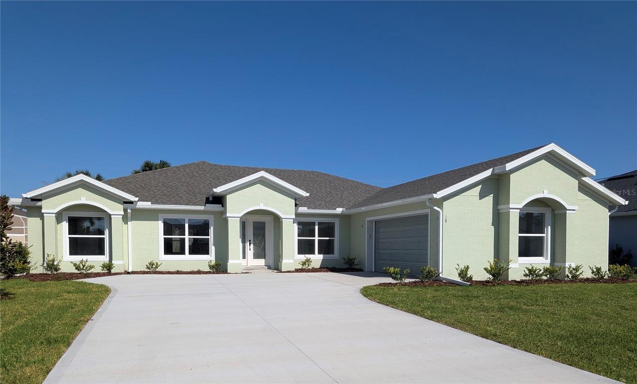18 Central Pl., Palm Coast, FL 32137