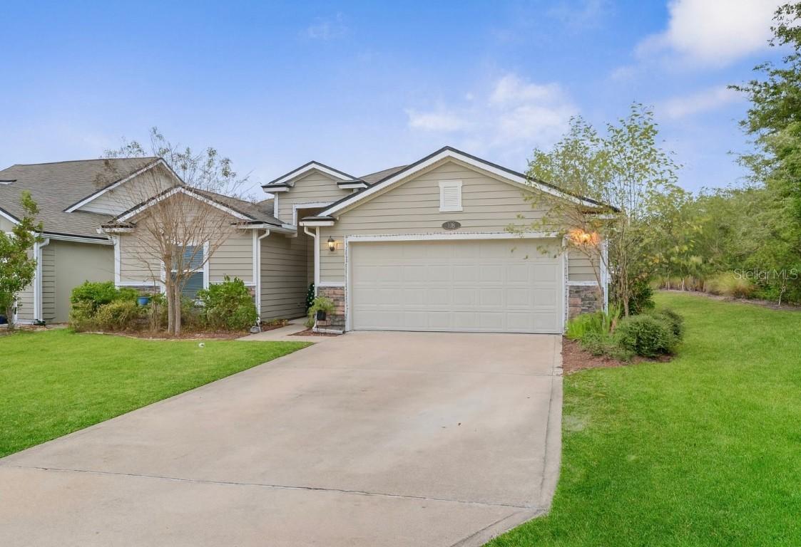 118 N Coopers Hawk Ct., Palm Coast, FL 32164