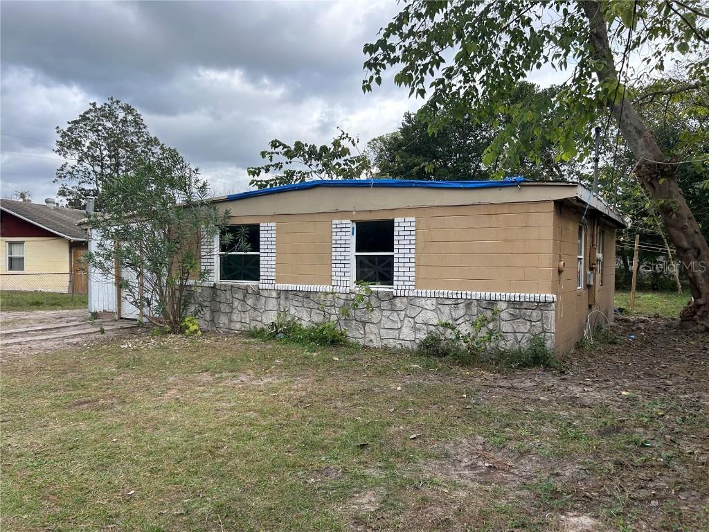 10633 Ithaca Dr., Jacksonville, FL 32218