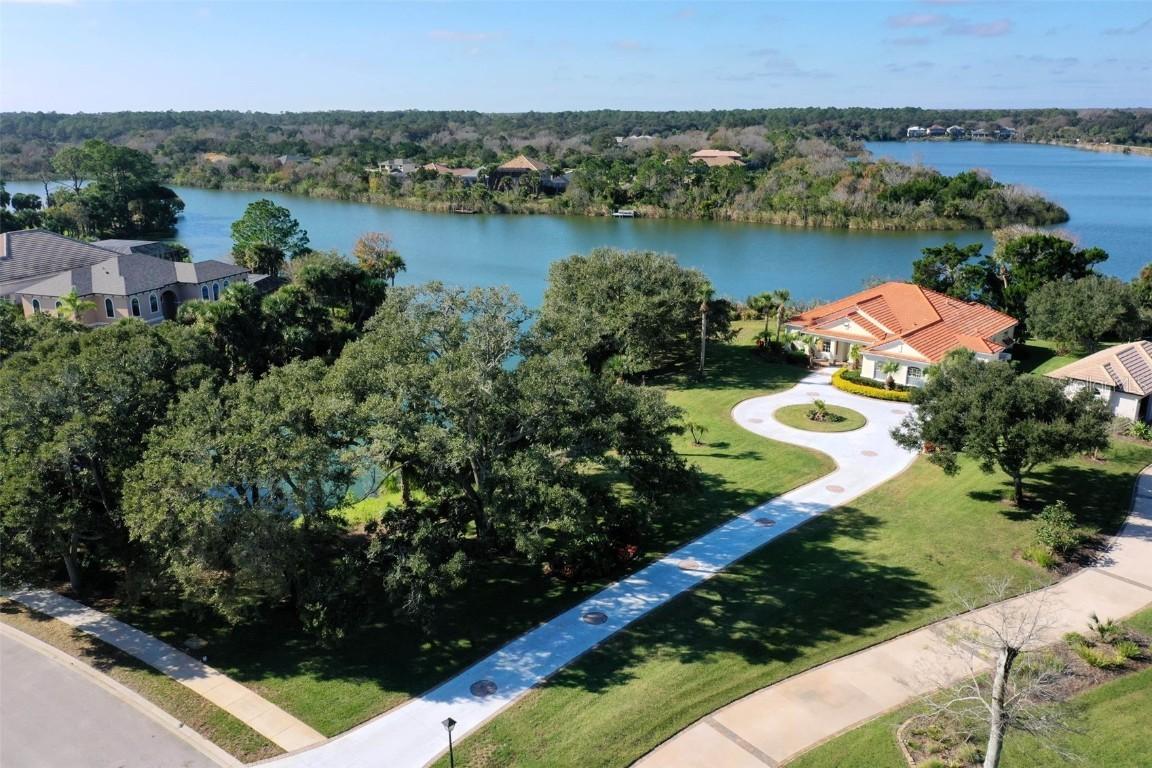 10 Heron Dr., Palm Coast, FL 32137