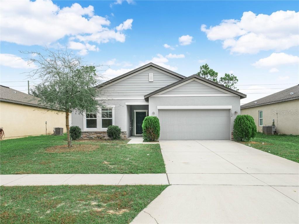 1132 Roberta Rd., Lake Wales, FL 33853