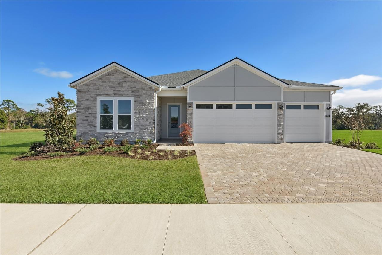 156 Stillwater Dr., Flagler Beach, FL 32136