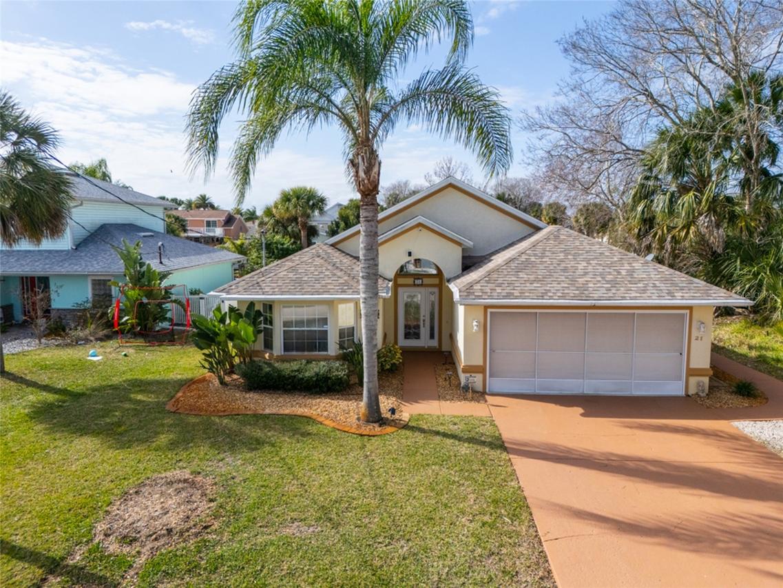 21 Comanche Ct., Palm Coast, FL 32137