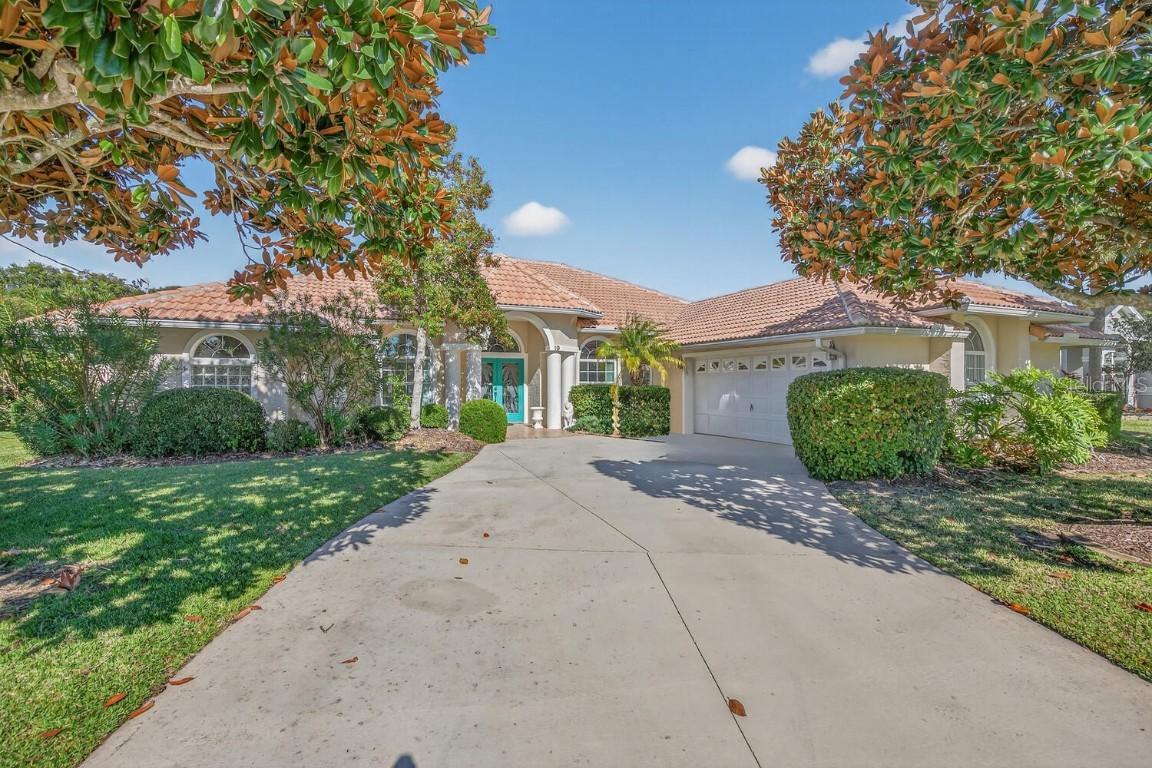 10 Collinson Ct., Palm Coast, FL 32137