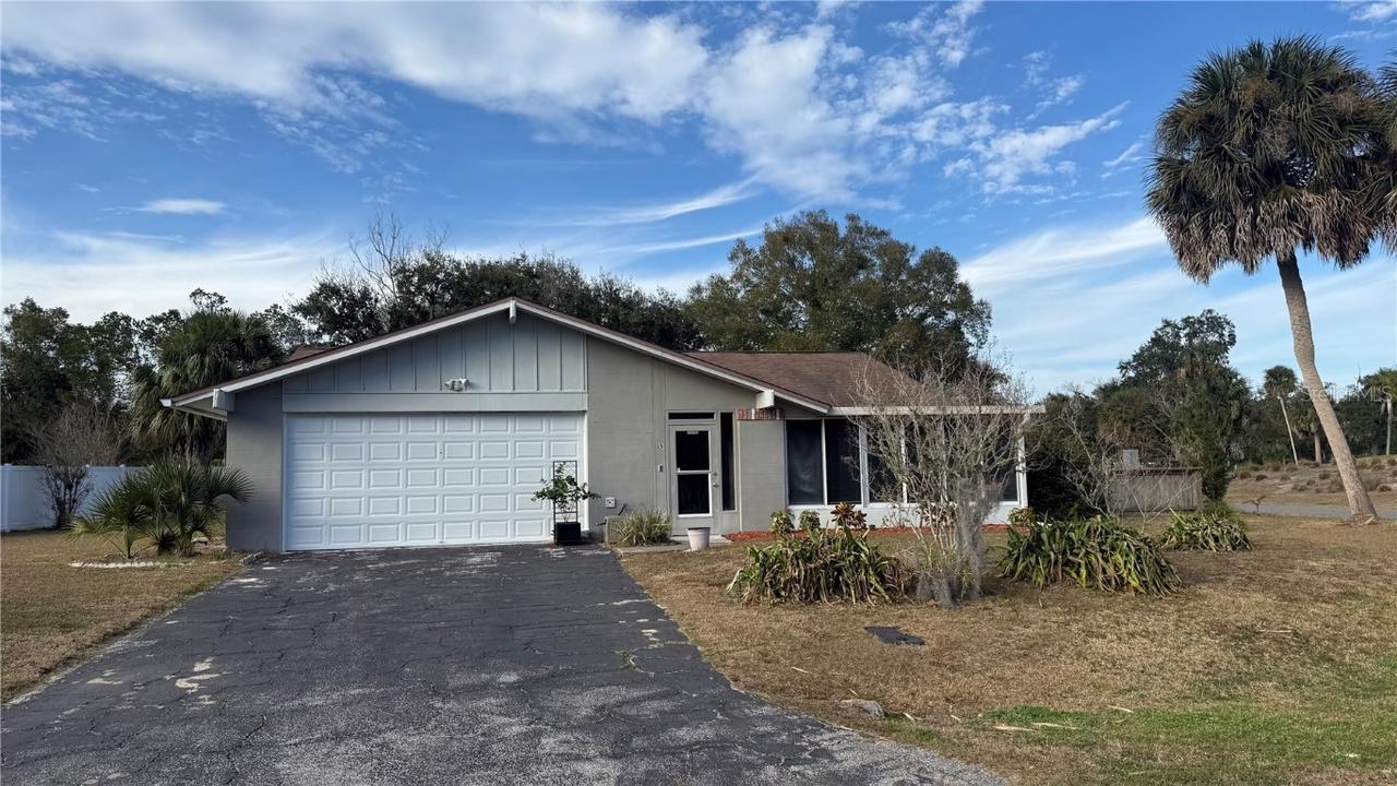15 Clark Ln., Palm Coast, FL 32137