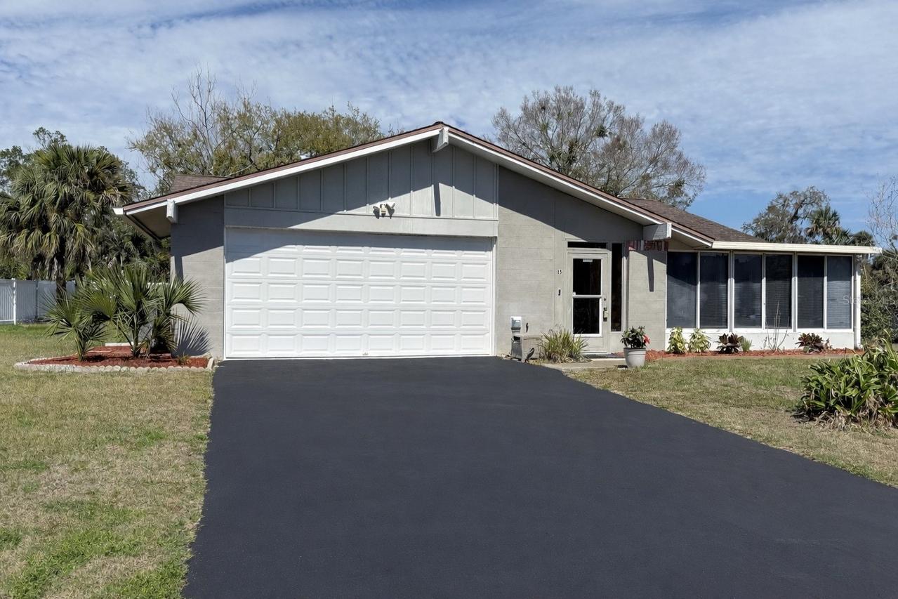 15 Clark Ln., Palm Coast, FL 32137
