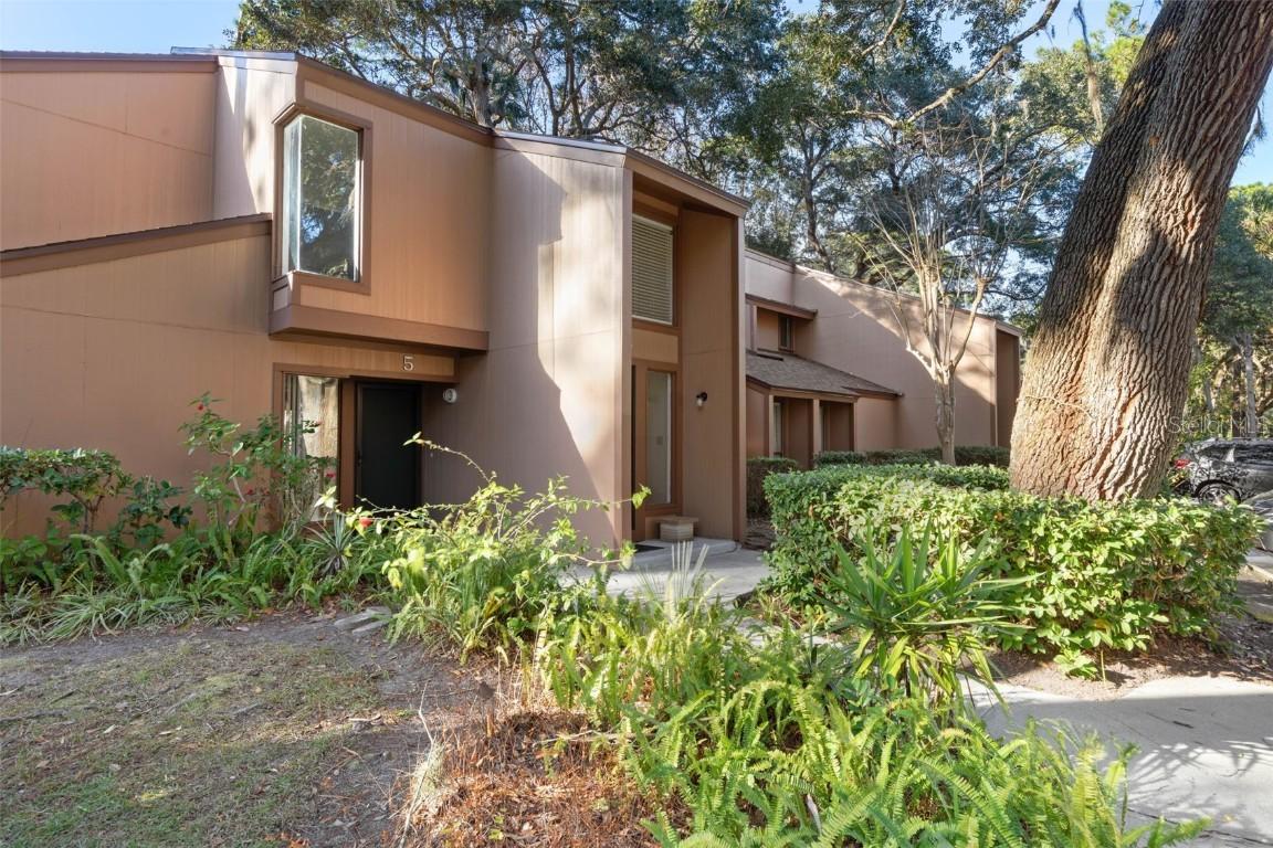 6 Greenbriar Ct., Palm Coast, FL 32137