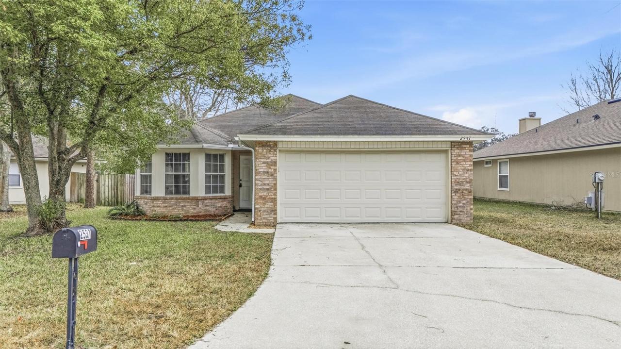 2537 Blackstone Ct., Jacksonville, FL 32221