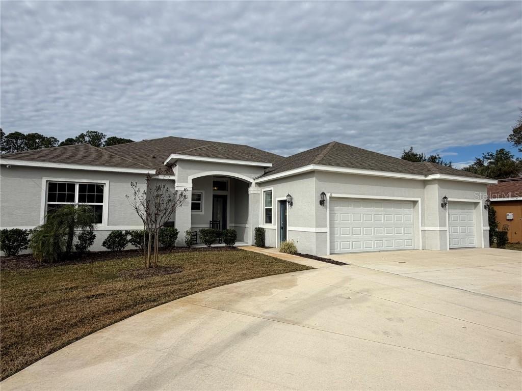10 Point Of Woods Dr., Palm Coast, FL 32164