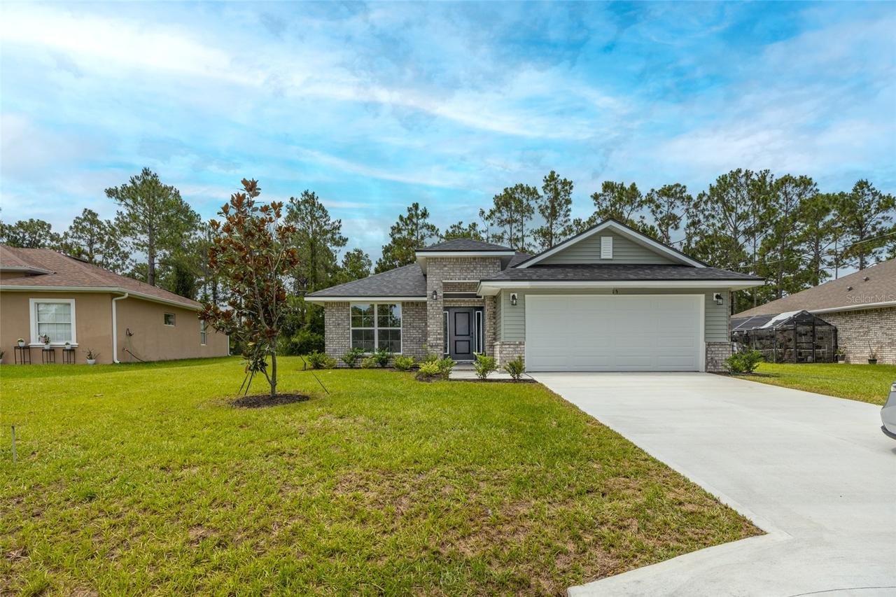 73 Price Ln., Palm Coast, FL 32164