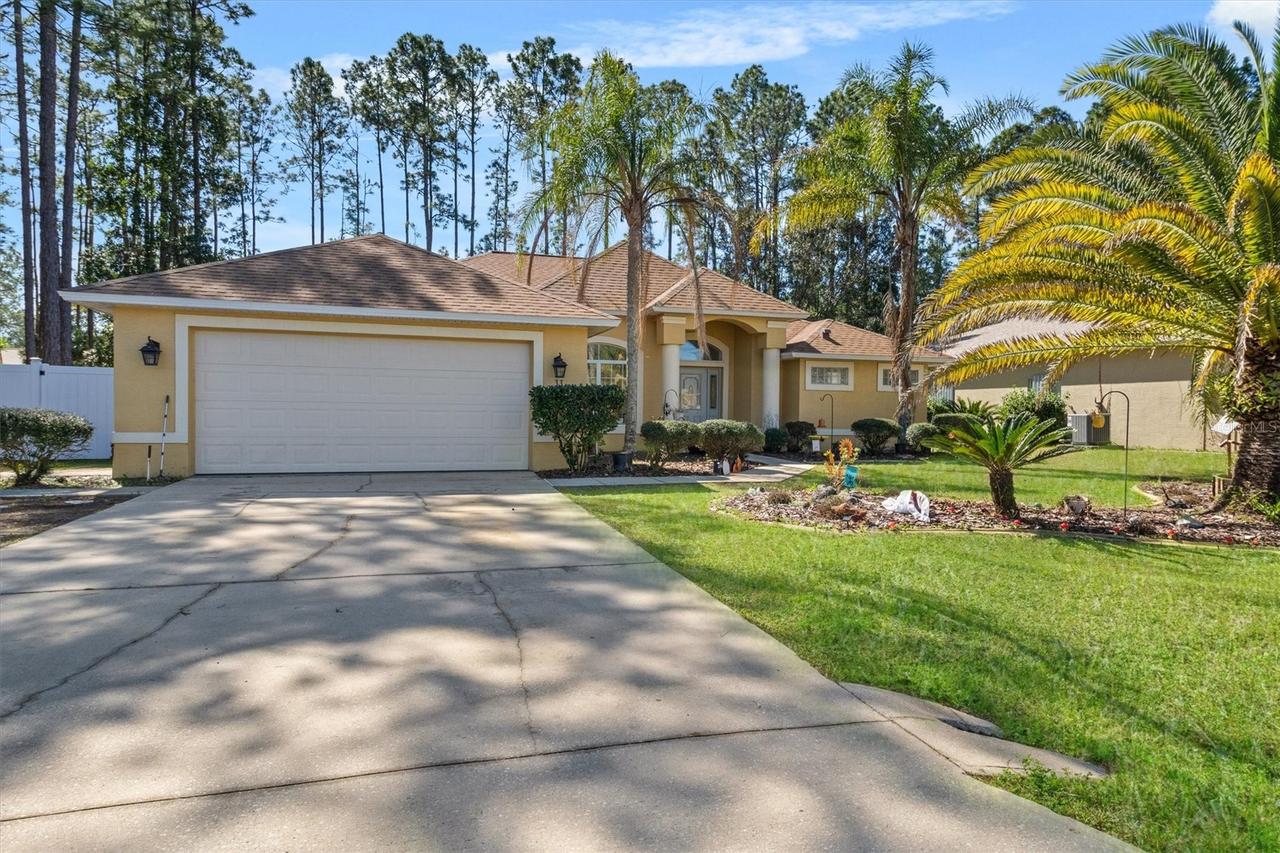 33 Red Clover Ln., Palm Coast, FL 32164