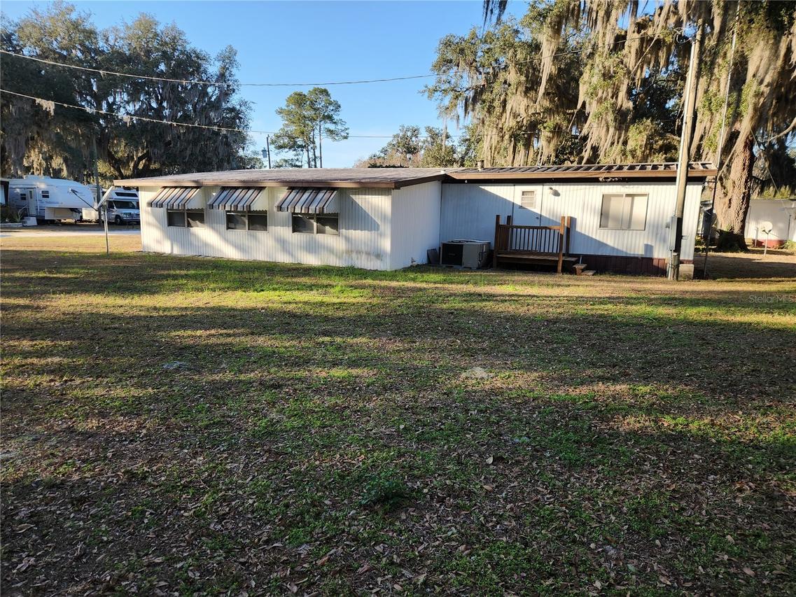 110 Shady Ln., Satsuma, FL 32189