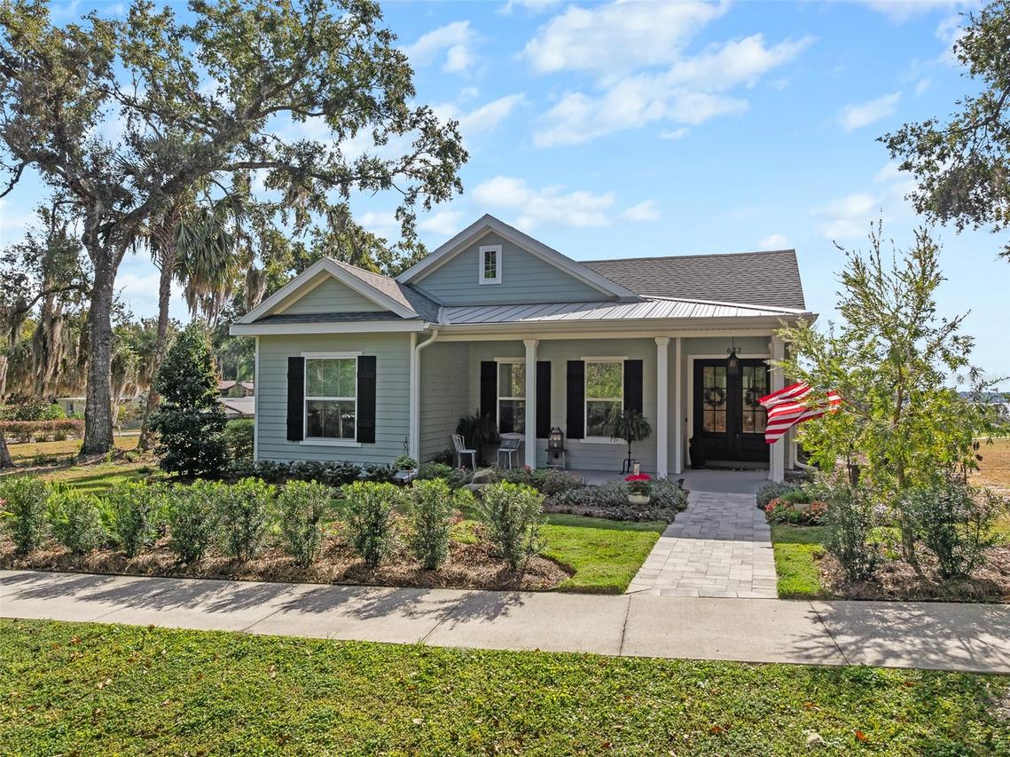 622 W 11th Ave., Mount Dora, FL 32757