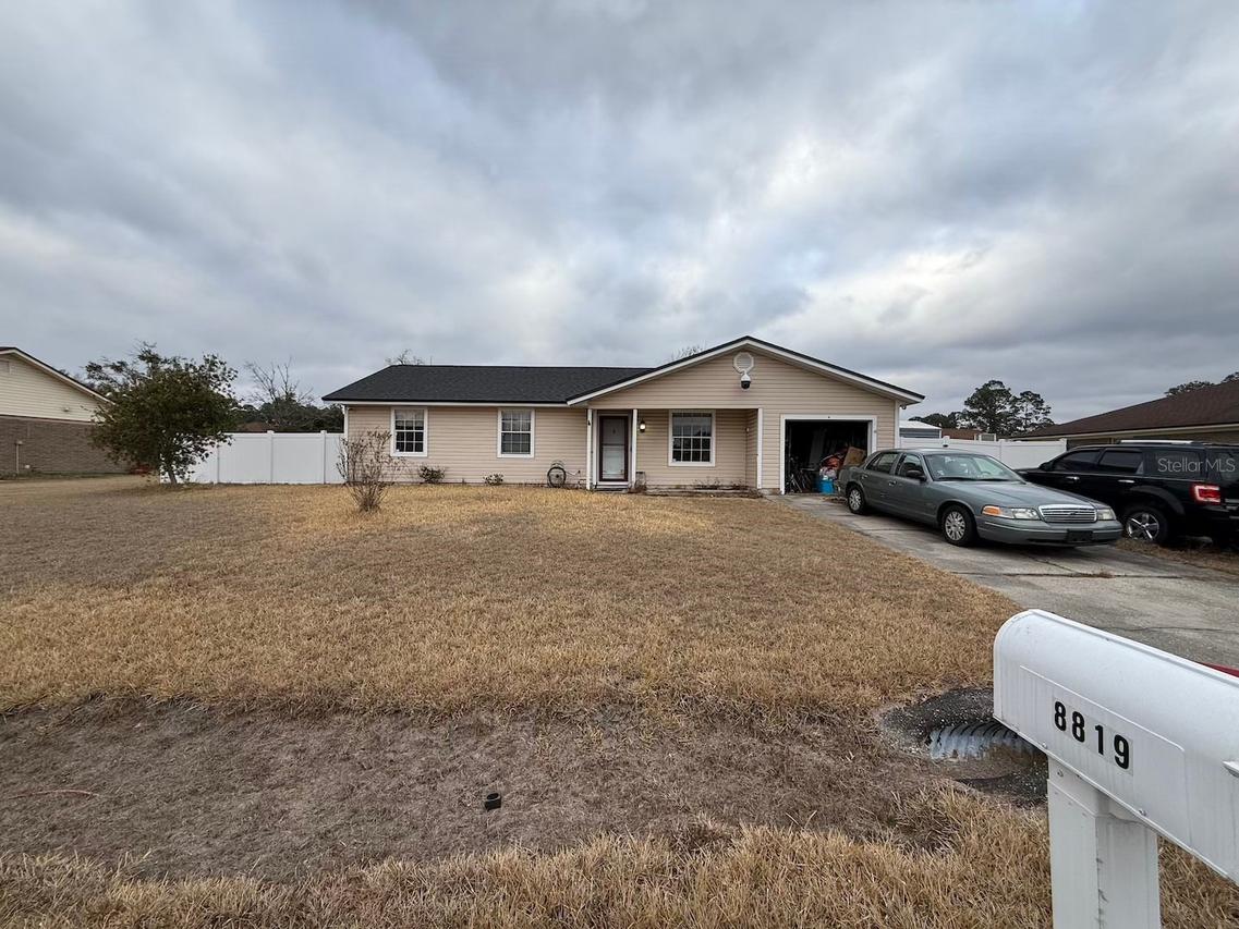 8819 Falcon Trace Dr., Jacksonville, FL 32222