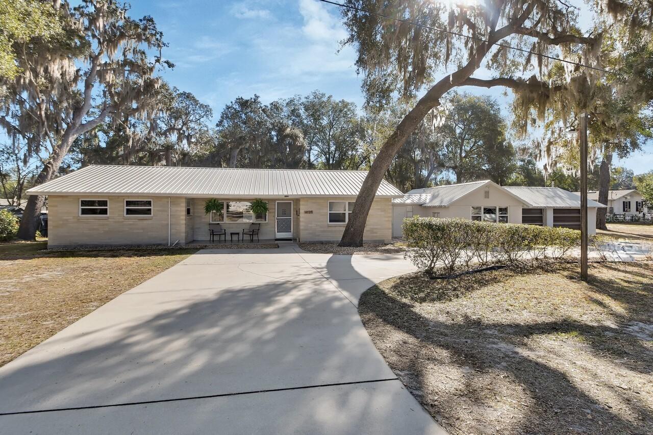 4725 Audubon Ave., De Leon Springs, FL 32130
