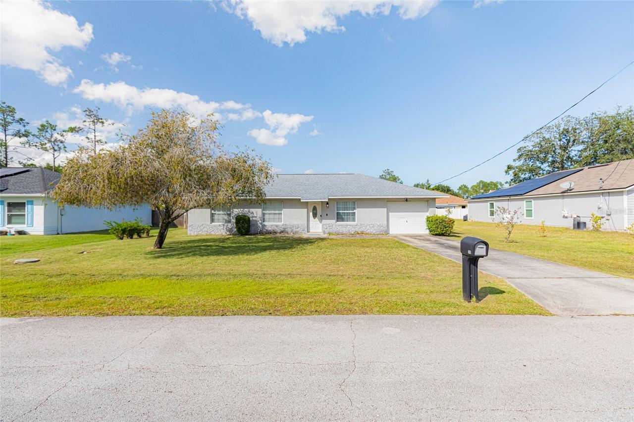29 Raeland Ln., Palm Coast, FL 32164