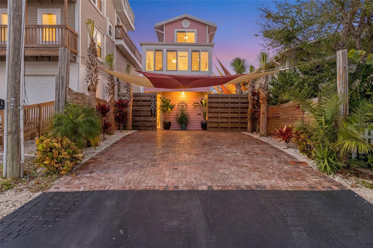 881 Catfish Ave., New Smyrna Beach, FL 32169