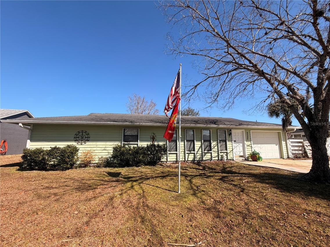 2527 Sabal Palm Dr., Edgewater, FL 32141