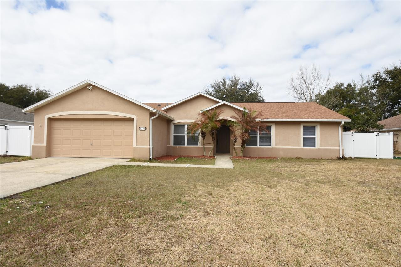 77 Pebble Beach Dr., Palm Coast, FL 32164