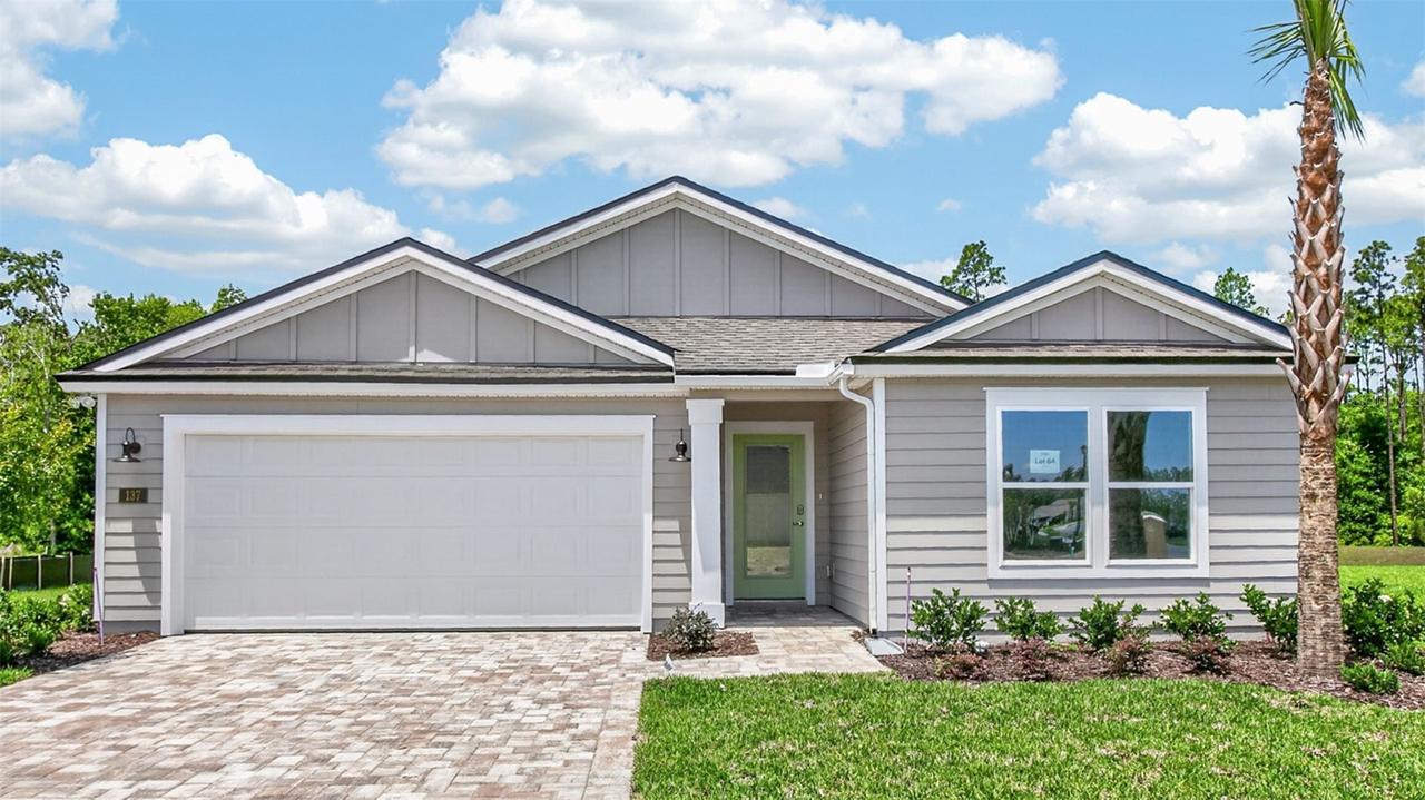 137 Greenwood Dr., Palm Coast, FL 32137