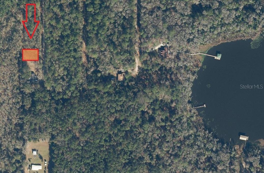 131 Orange Dr., Florahome, FL 32140