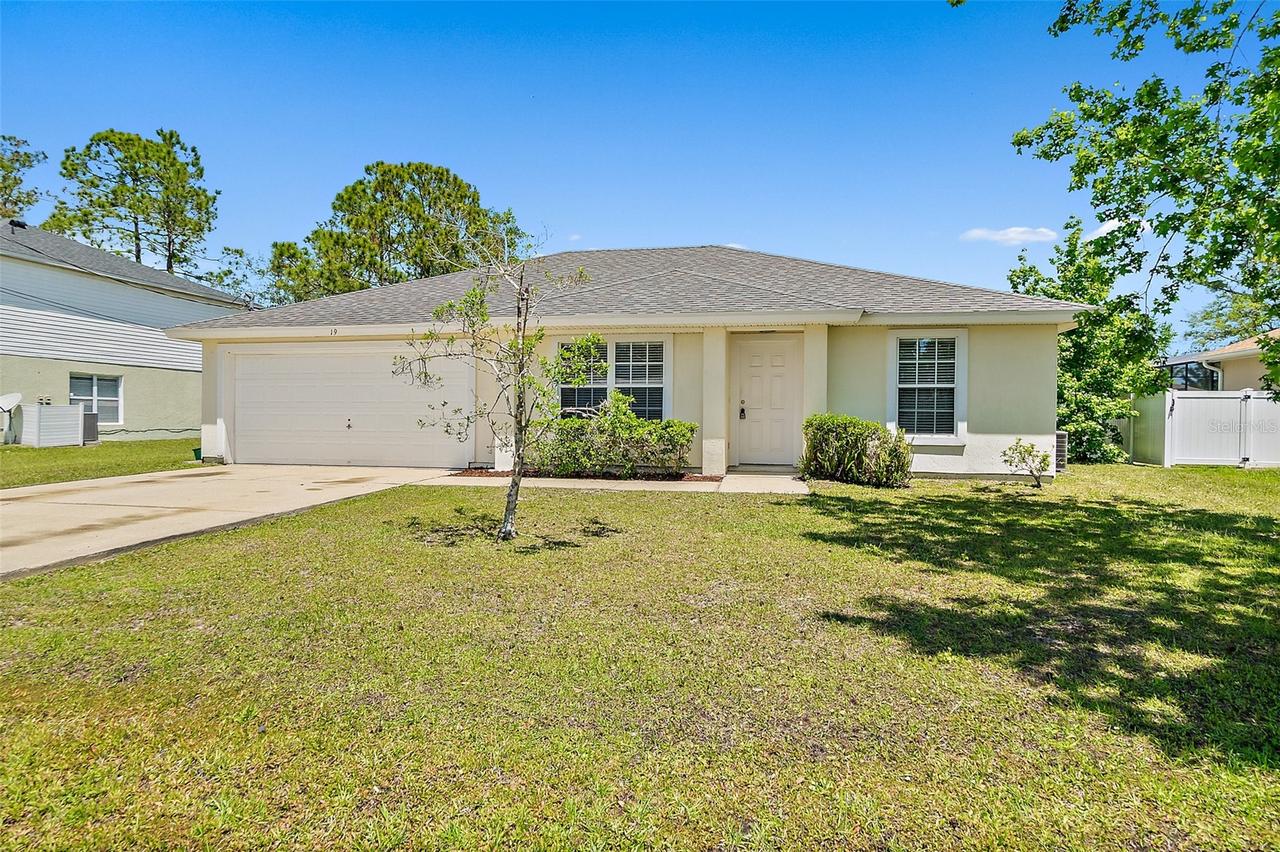 19 Pinell Ln., Palm Coast, FL 32164