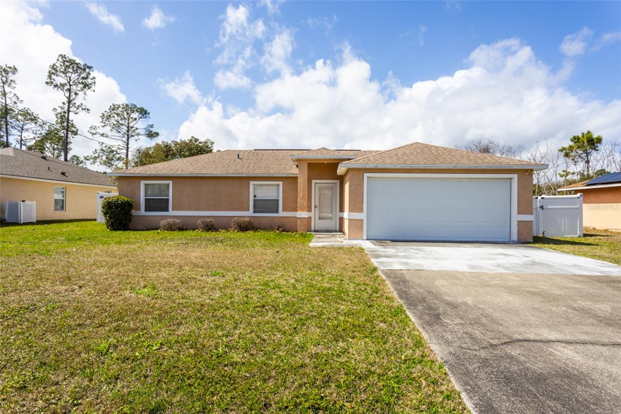 24 Roller Ln., Palm Coast, FL 32164
