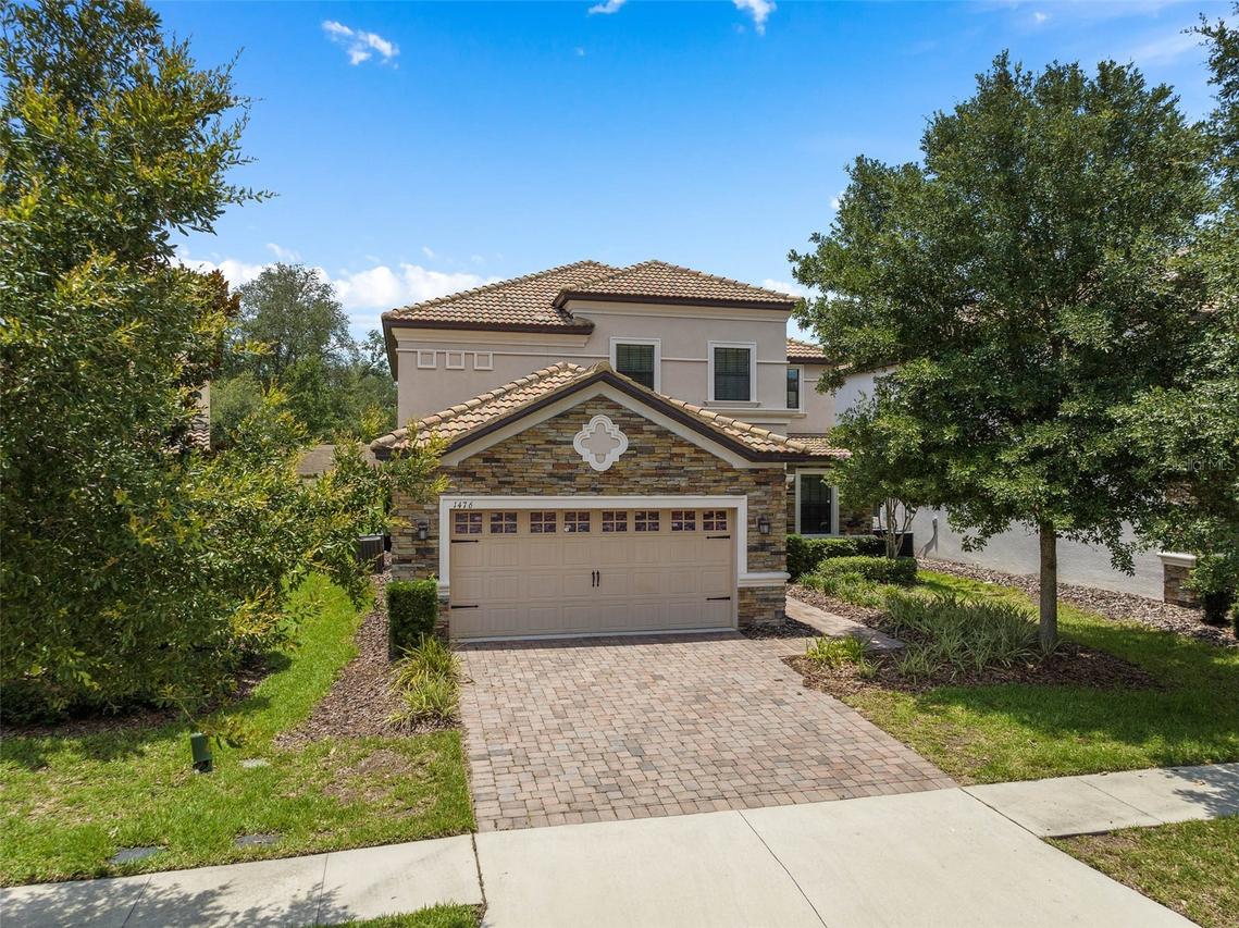 1476 Moon Valley Dr., Davenport, FL 33896