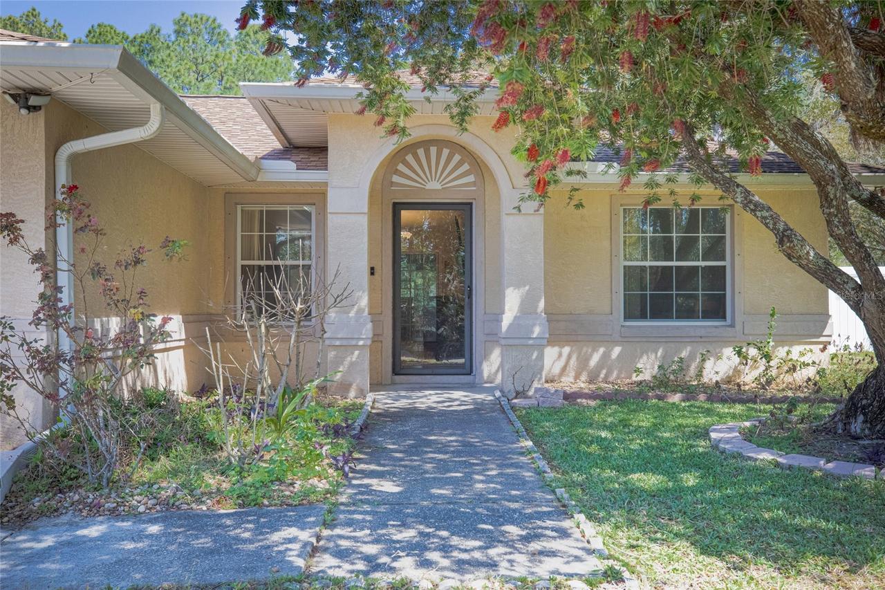 46 Renshaw Dr., Palm Coast, FL 32164