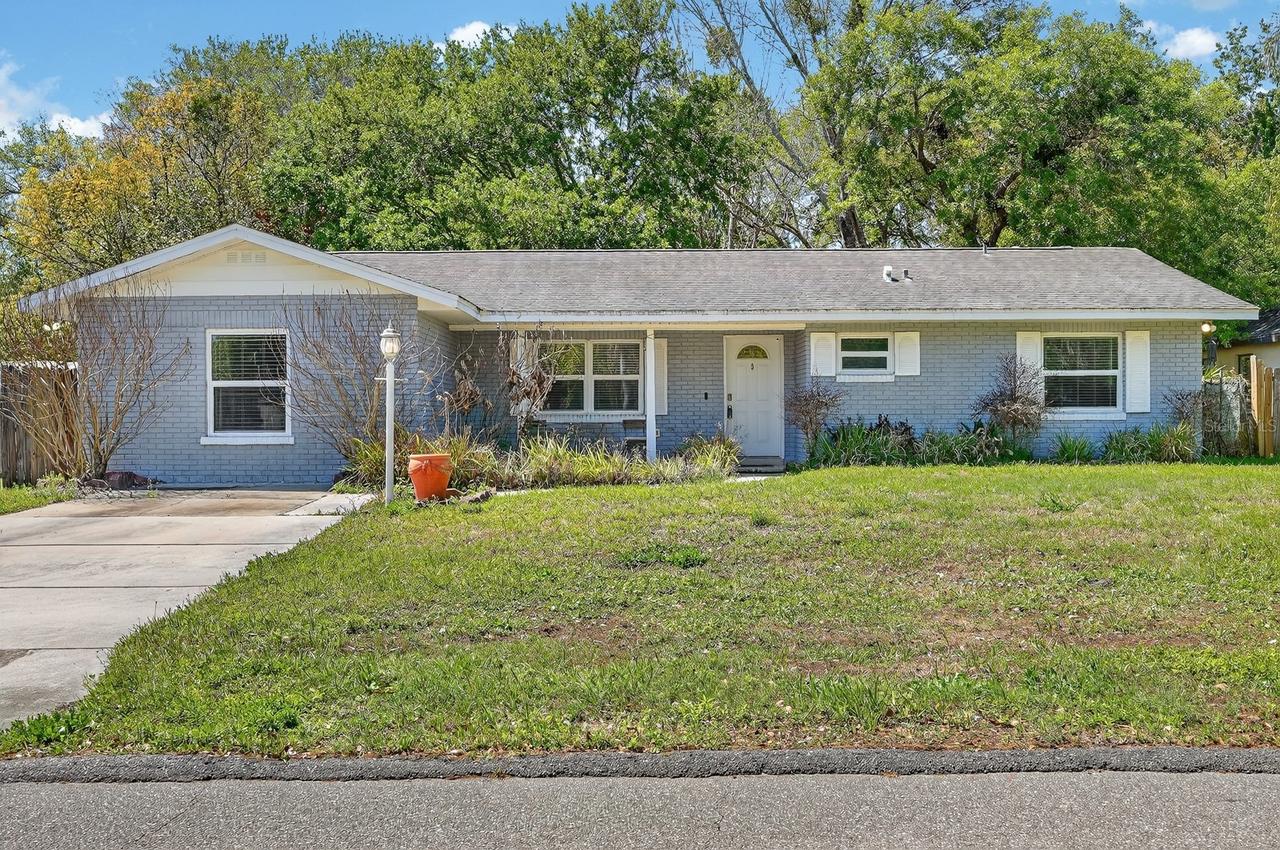 262 Clara Vista St., Debary, FL 32713