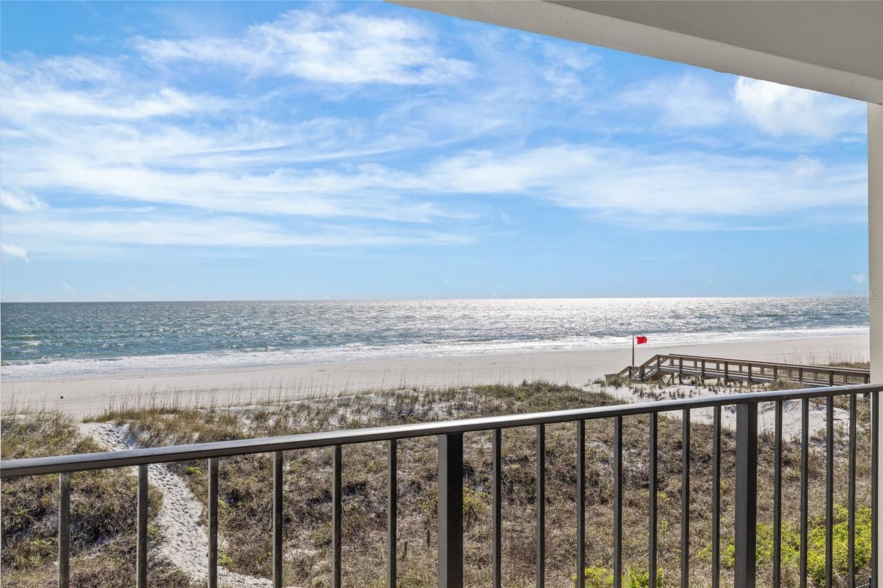829 1st St. #3B, Jacksonville Beach, FL 32250