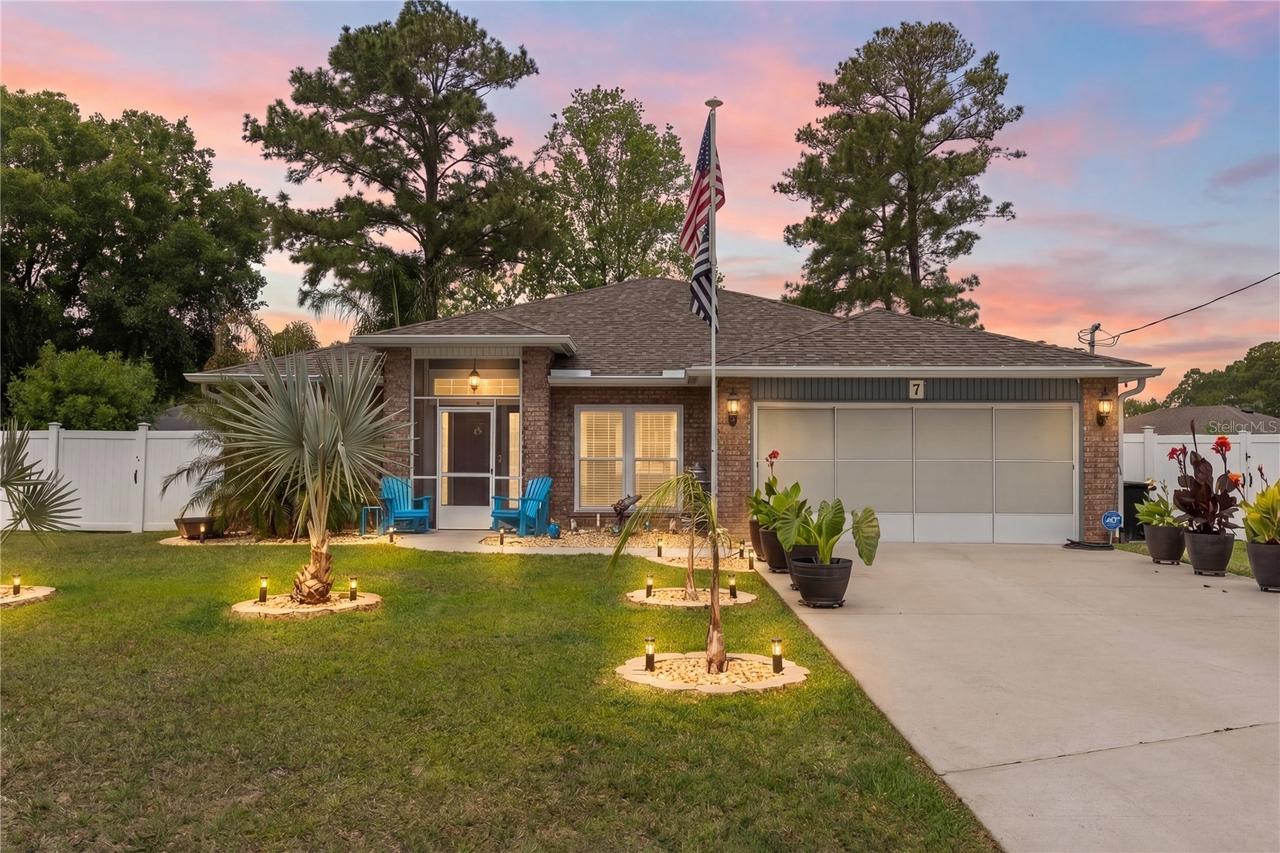 7 Ranbay Pl., Palm Coast, FL 32164