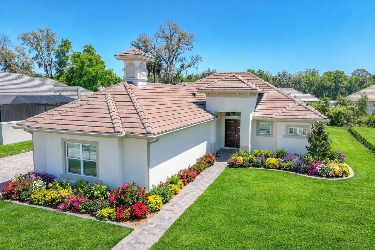 74 New Leatherwood Dr., Palm Coast, FL 32137