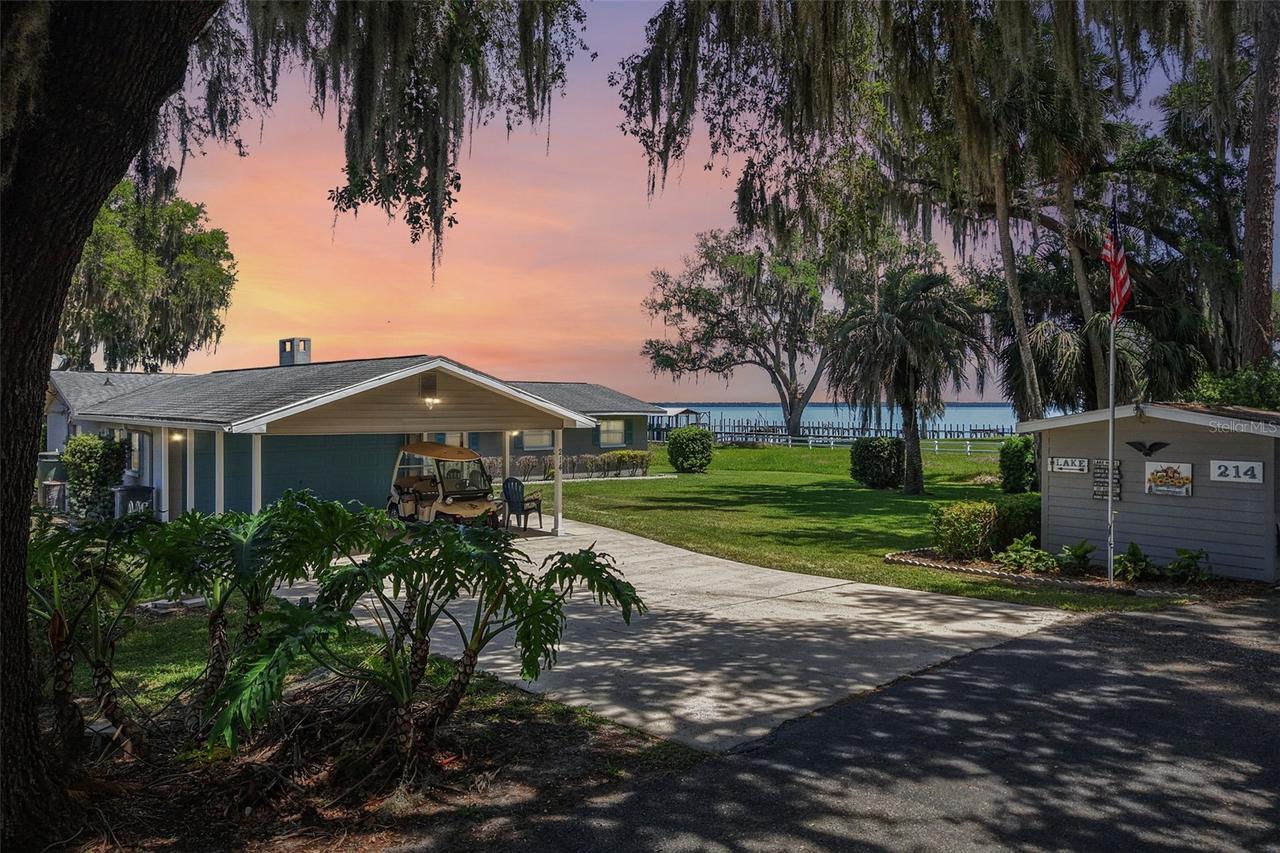 214 Paradise Ln., Crescent City, FL 32112