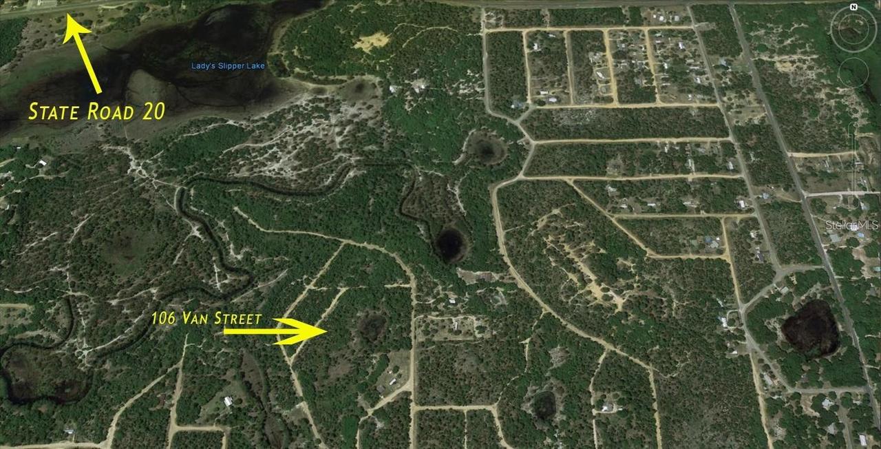 106 Van St., Interlachen, FL 32148