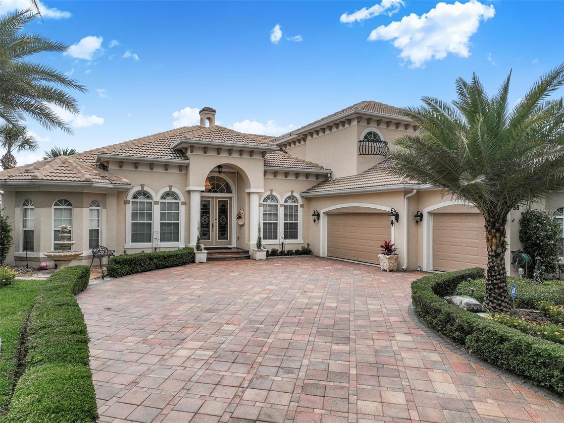 68 Oak View Cir., Palm Coast, FL 32137