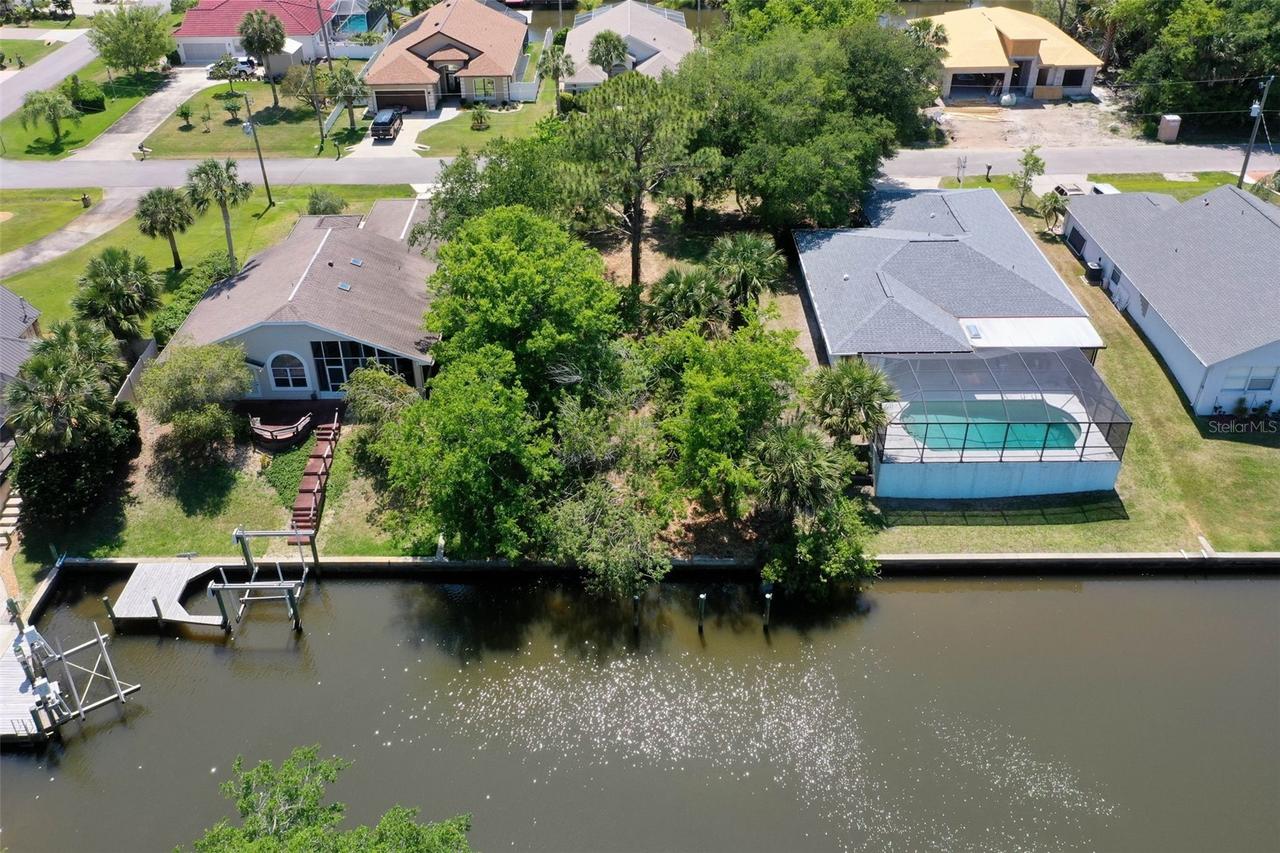 6 Corona Ct., Palm Coast, FL 32137