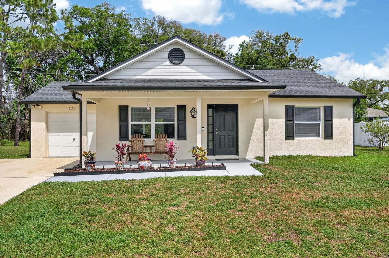 228 River Island Cir., St Augustine, FL 32095
