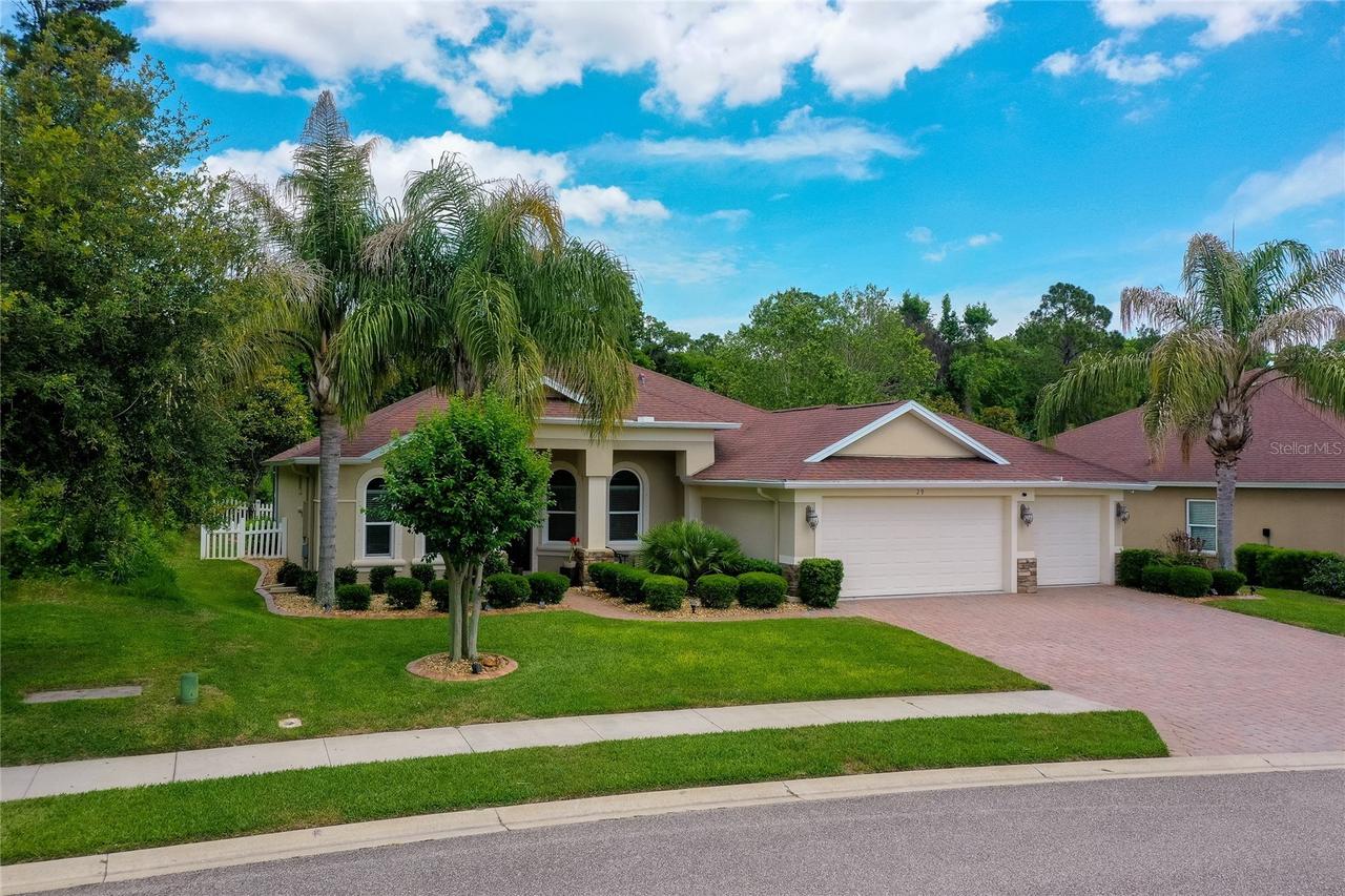 29 Arena Lake Dr., Palm Coast, FL 32137