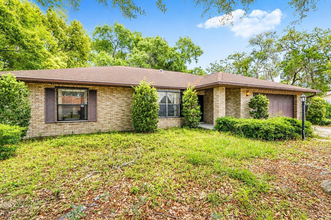 1694 Nantucket St., Deltona, FL 32725