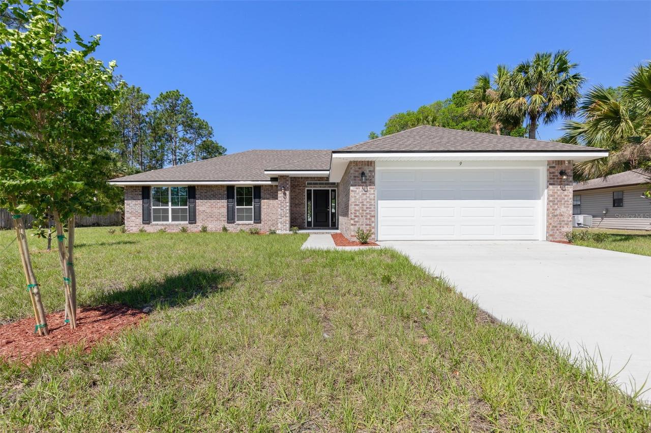 105 Palmwood Dr., Palm Coast, FL 32164