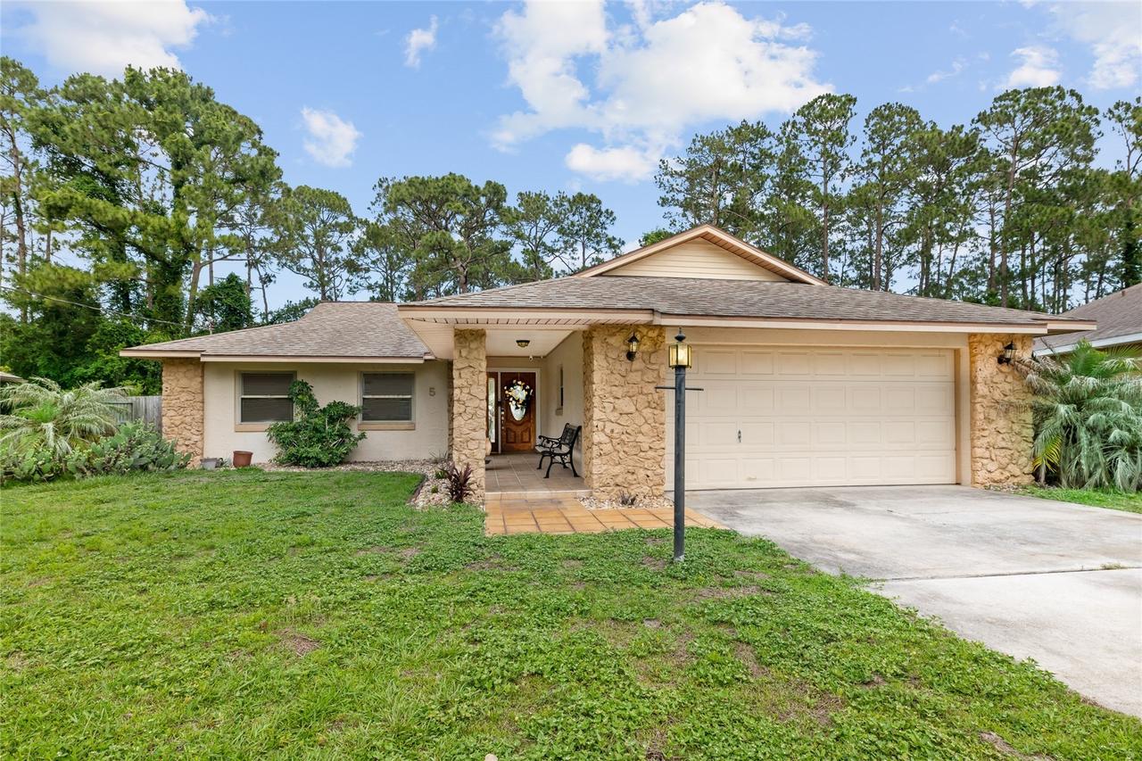 5 Wayland Pl., Palm Coast, FL 32164
