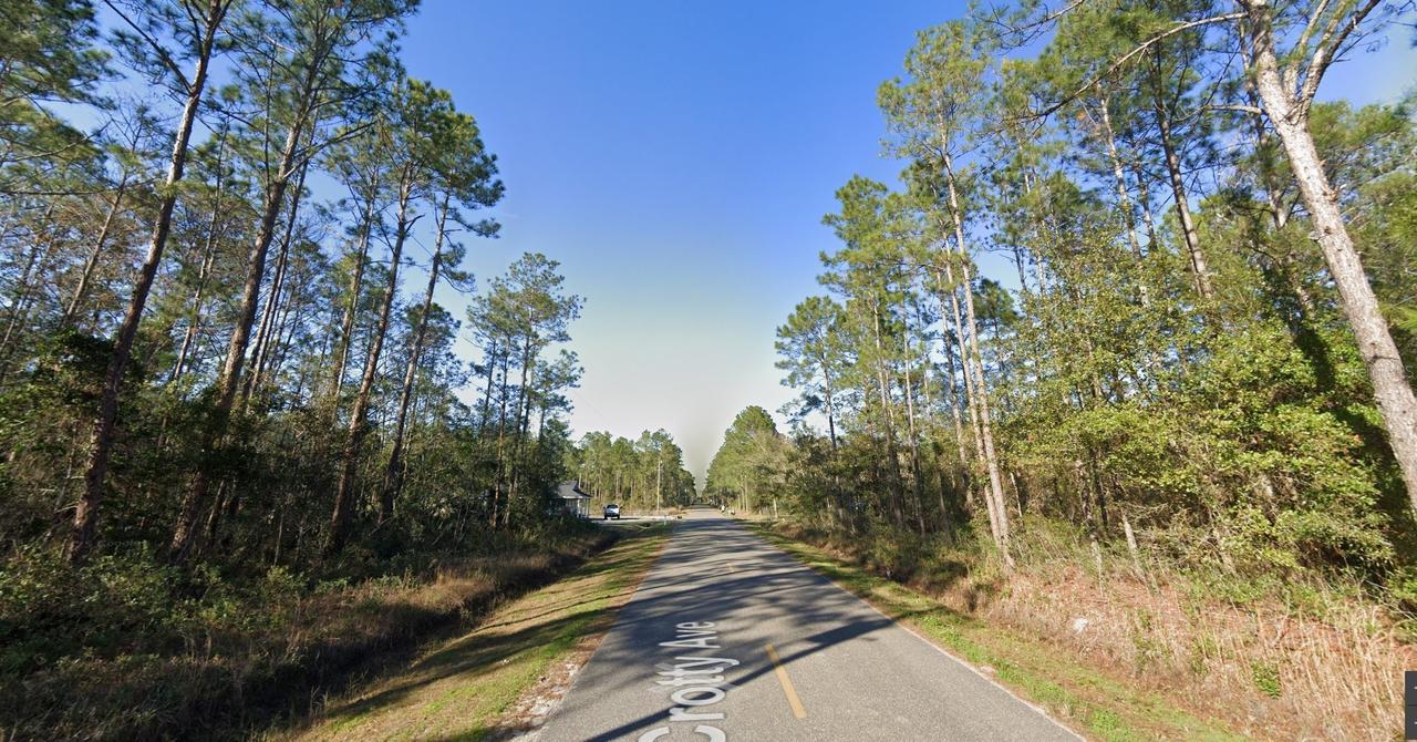 9910 Crotty Ave., Hastings, FL 32145