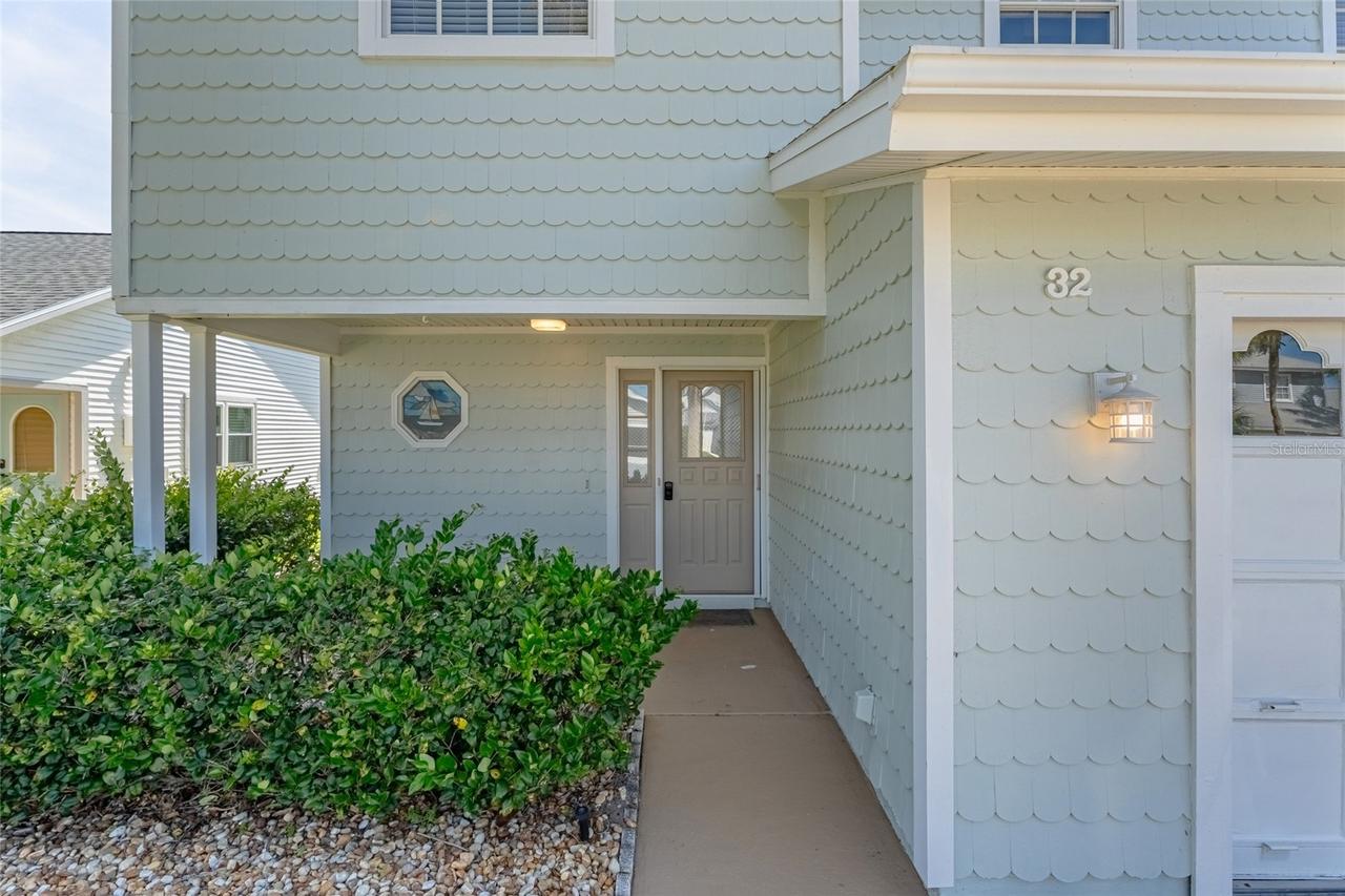 32 Andover Dr., Palm Coast, FL 32137
