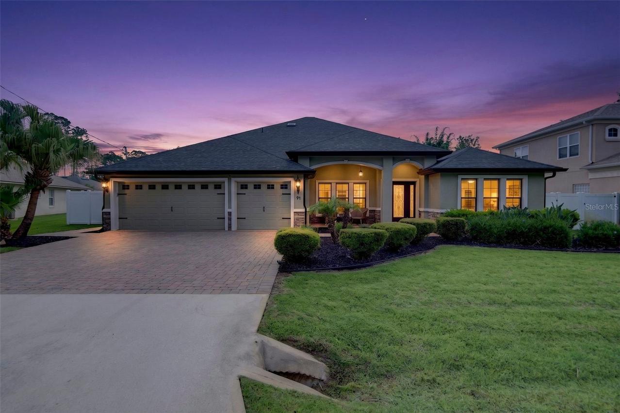 91 Ethan Allen Dr., Palm Coast, FL 32164
