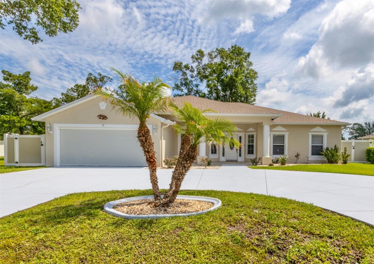 15 Royal Palm Ln., Palm Coast, FL 32164