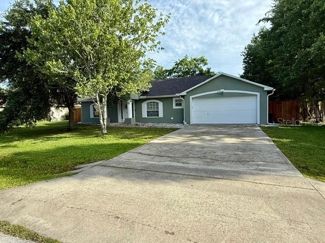 15 Poinsettia Ln., Palm Coast, FL 32164