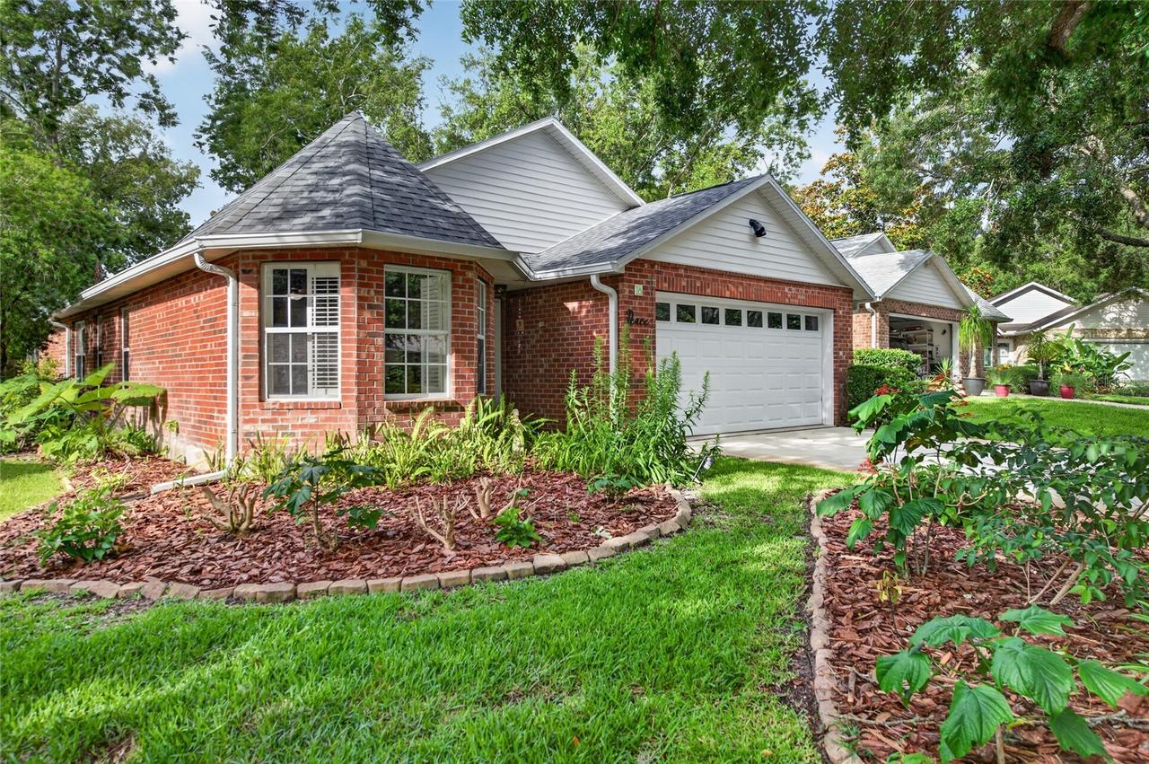 18 Oak Village Dr., Ormond Beach, FL 32174