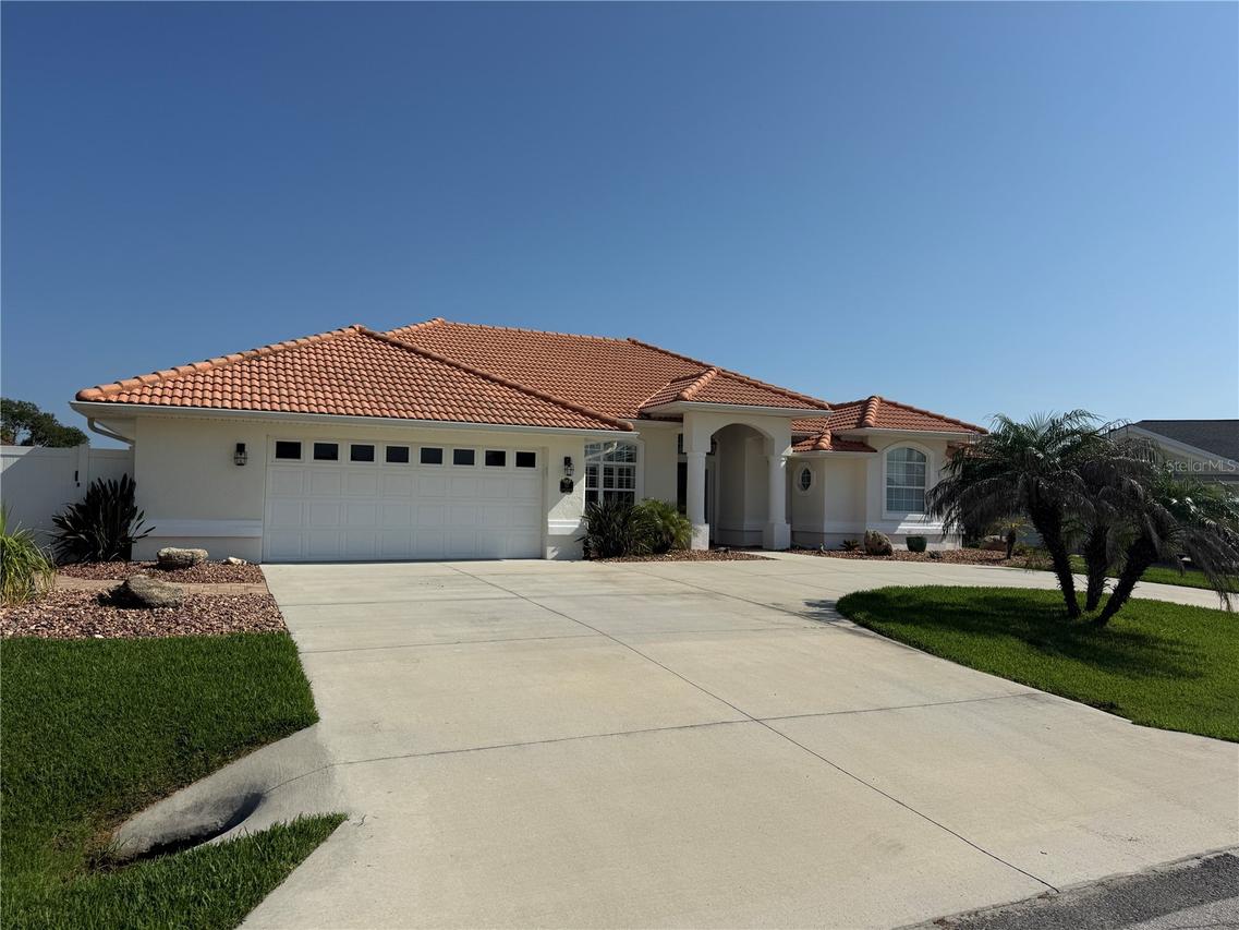 17 Crazy Horse Ct., Palm Coast, FL 32137
